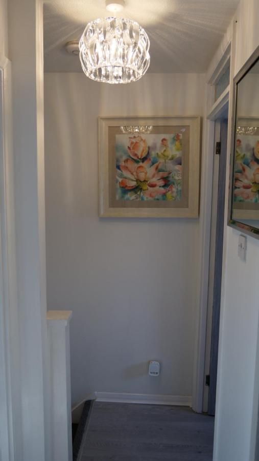 Milton Keynes Luxury Short Stay House With Wifi And Free Parking Wolverton  Eksteriør bilde